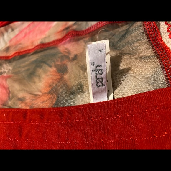 Red corset top - Picture 5 of 6